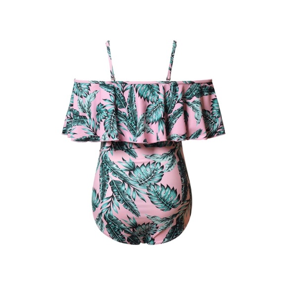 🎉 2X HOST PICK | New Tropical Leaf Flounce Off The Shoulder Maternity Swimsuit - Picture 6 of 11